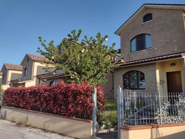 Casa in vendita a Cingoli, Macerata