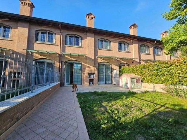 Casa in vendita a Crocetta-San Lazzaro-Modena Est, Modena