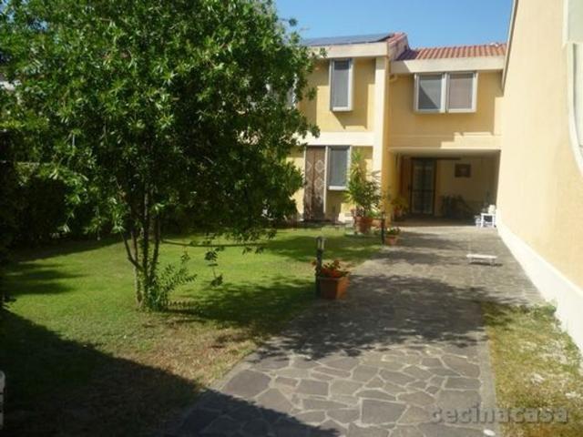 Casa in vendita a Cecina, Toscana