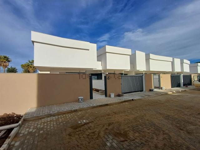 Casa in vendita a Carbonara di Bari, Puglia