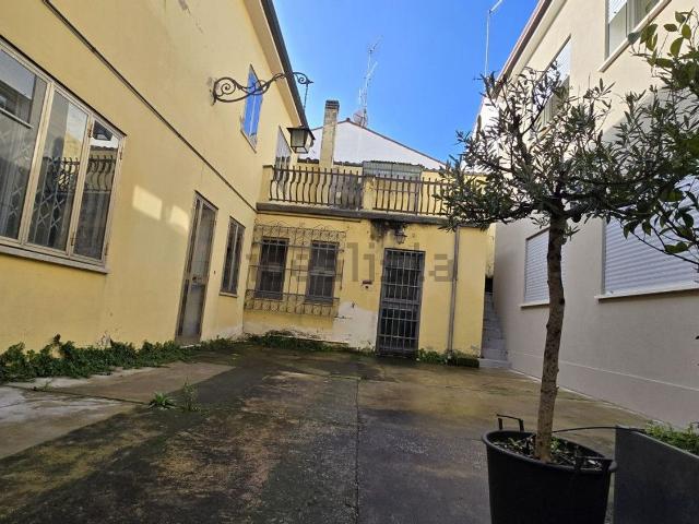 Casa in vendita a Este, Veneto
