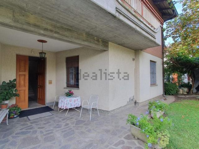Casa in vendita a Cavezzo, Modena