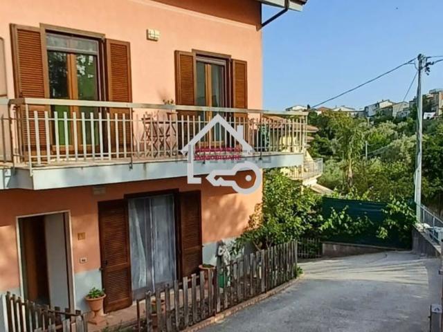 Casa in vendita a Prignano Cilento, Campania