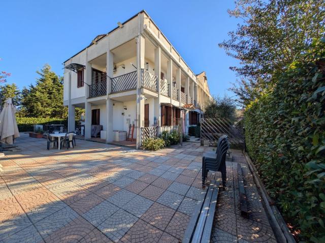 Casa in vendita a Montemurlo, Prato