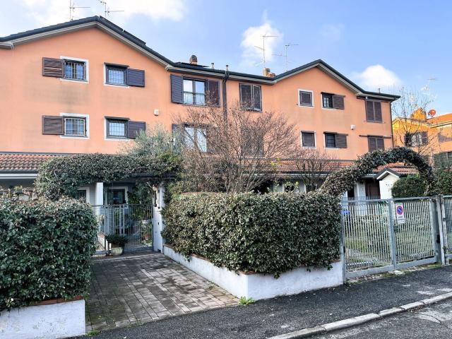 Casa in vendita a Lavanderie, Segrate