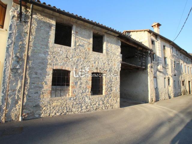 Casa in vendita a Visnà di Miane, Miane