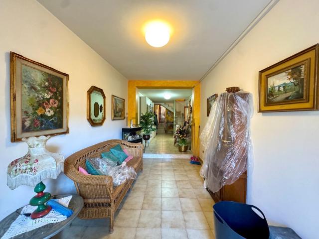 Casa in vendita a Le Case, Montevettolini