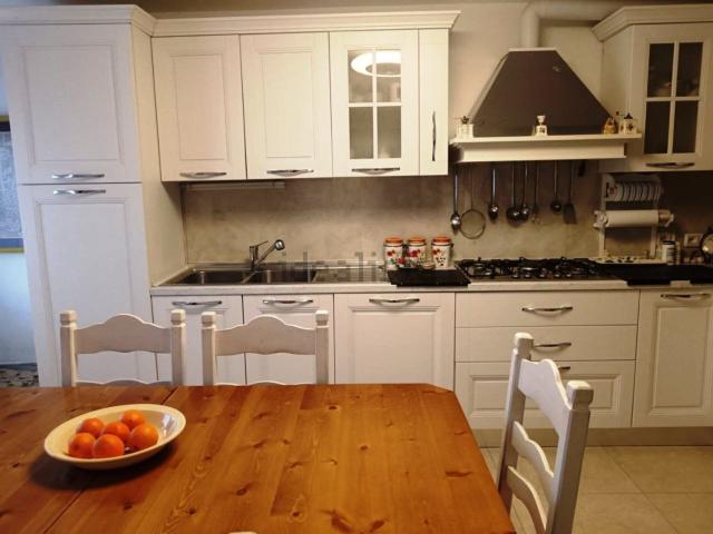 Casa in vendita a Morciano Di Romagna, Reggio Emilia