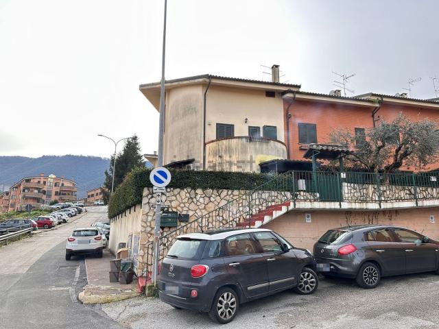 Casa in vendita a Roma Capitale, Lazio