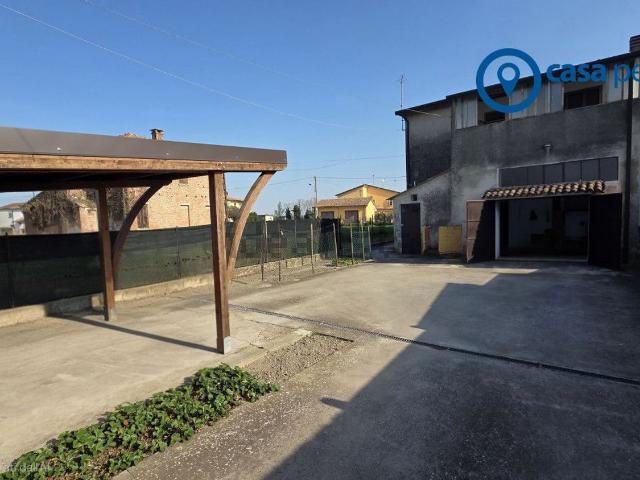 Casa in vendita a Pezzoli, Ceregnano