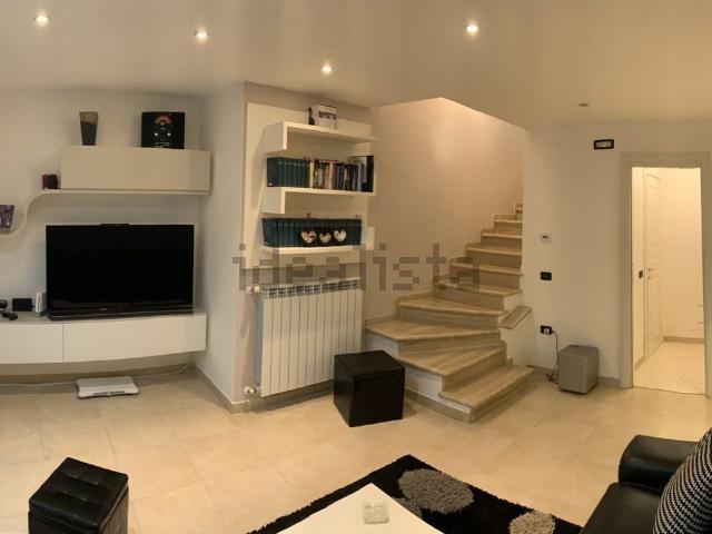 Casa in vendita a Cervara, Marina Di Massa