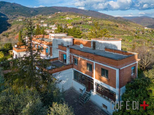 Casa in vendita a Salisano, Rieti