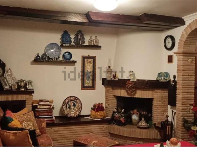 Casa in vendita a Unione di Comuni della Romagna Forlivese, Quattro