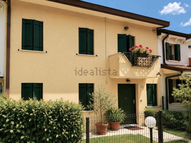 Casa in vendita a Rubano, Veneto