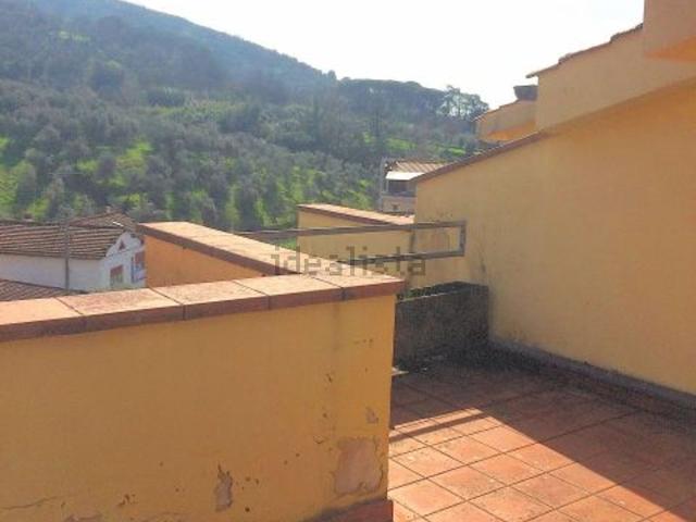 Casa in vendita a Montecatini Alto, Montecatini Terme