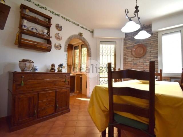 Casa in vendita a Rimini, Reggio Emilia