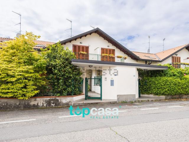 Casa in vendita a Vanzaghello, Lombardia
