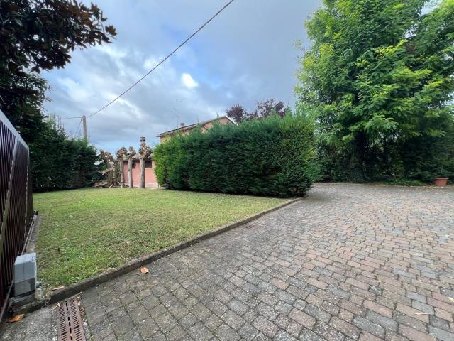 Casa in vendita a Ravenna, Reggio Emilia