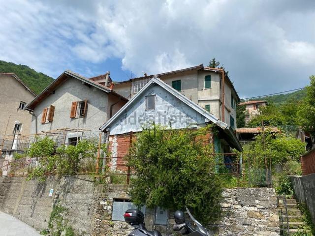 Casa in vendita a Davagna, Liguria