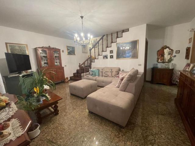 Casa in vendita a La Prada, Carrara