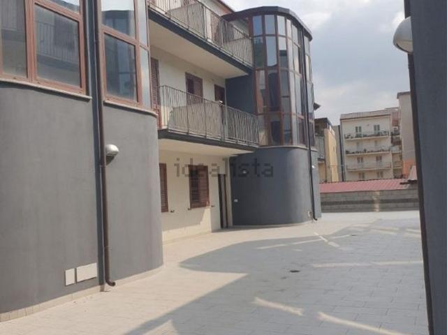 Casa in vendita a Barcellona Pozzo Di Gotto, Sicilia