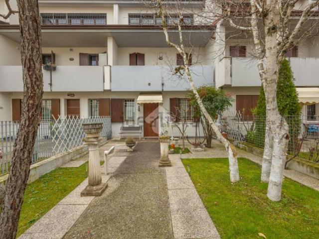 Casa in vendita a Palazzina, Brenzone
