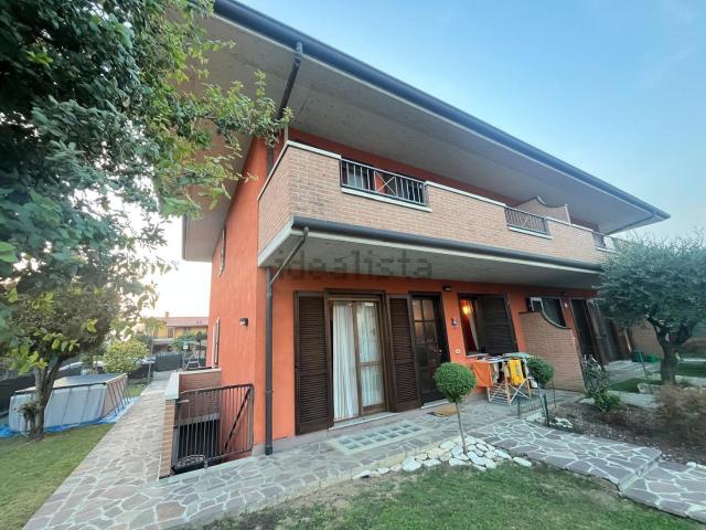 Casa in vendita a Grignano, Brembate