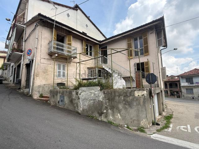 Casa in vendita a Piemonte, Asti