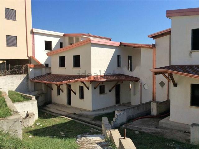 Casa in vendita a San Bartolo, Calabria
