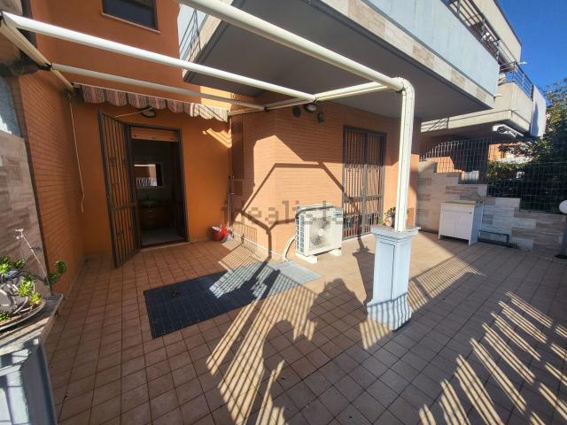 Casa in vendita a San Giacomo Degli Schiavoni, Molise
