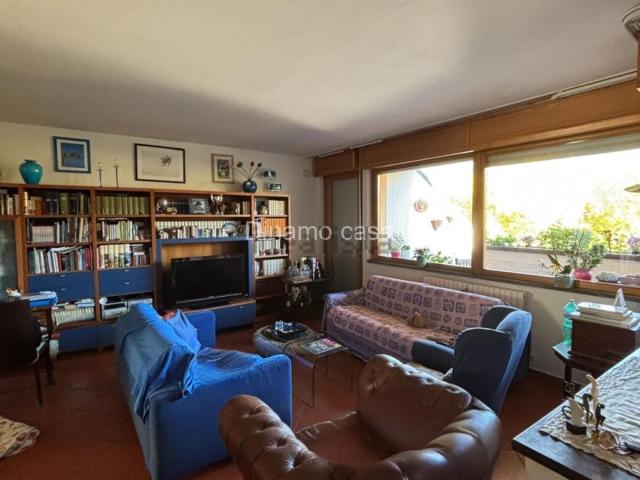 Casa in vendita a Vaiano, Toscana