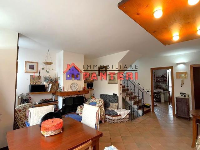 Casa in vendita a S. Erasmo, Uzzano Castello