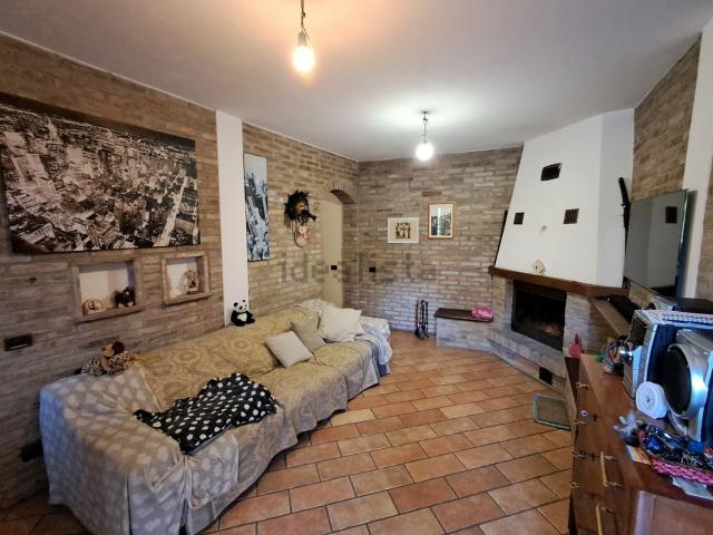Casa in vendita a Unione dei comuni del Distretto Ceramico, Fiorano Modenese