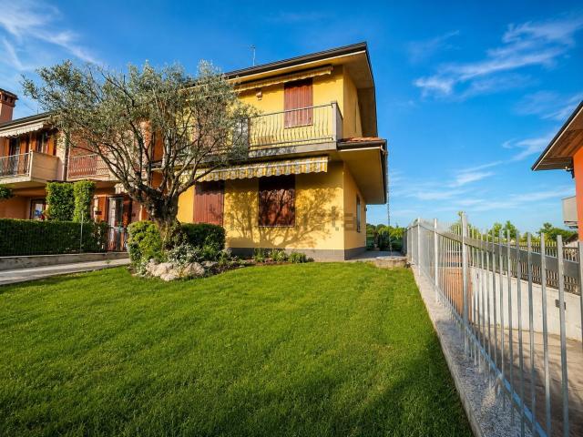 Casa in vendita a Verdello, Lombardia