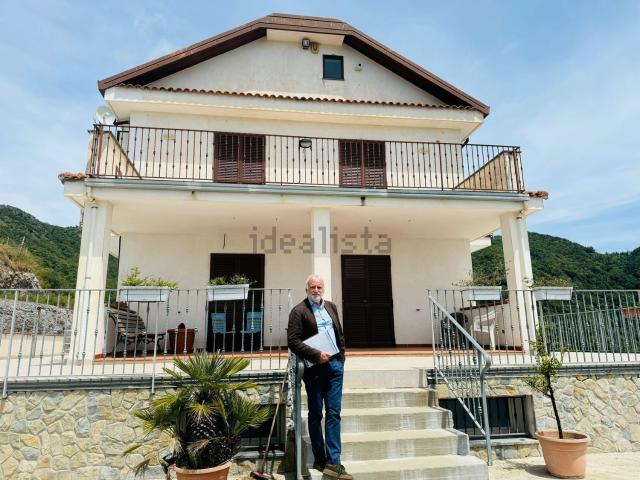 Casa in vendita a Piano di Croce, Salerno