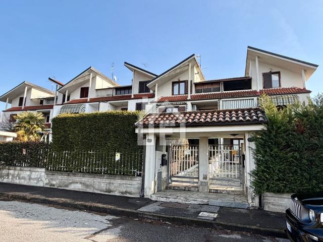 Casa in vendita a Madonnina, Piemonte