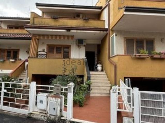 Casa in vendita a San Giovanni La Punta, Sicilia