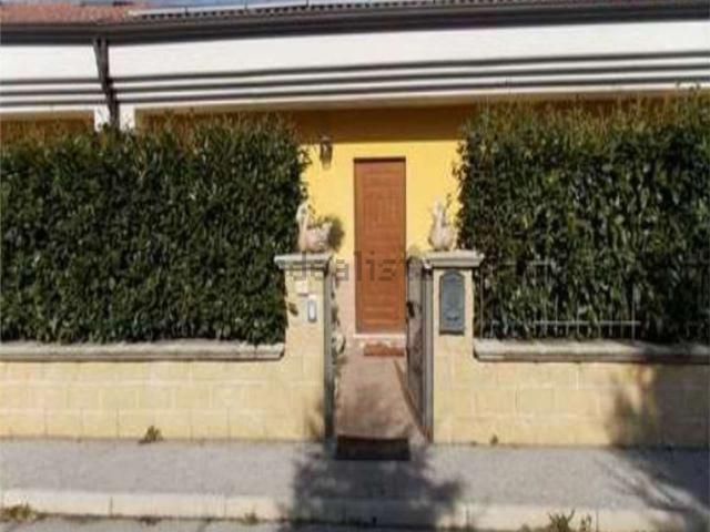Casa in vendita a Satriano Di Lucania, Basilicata