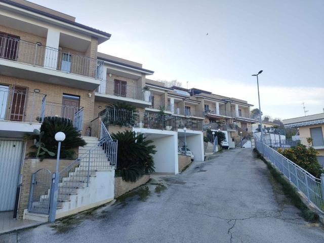 Casa in vendita a Marche, Ascoli Piceno