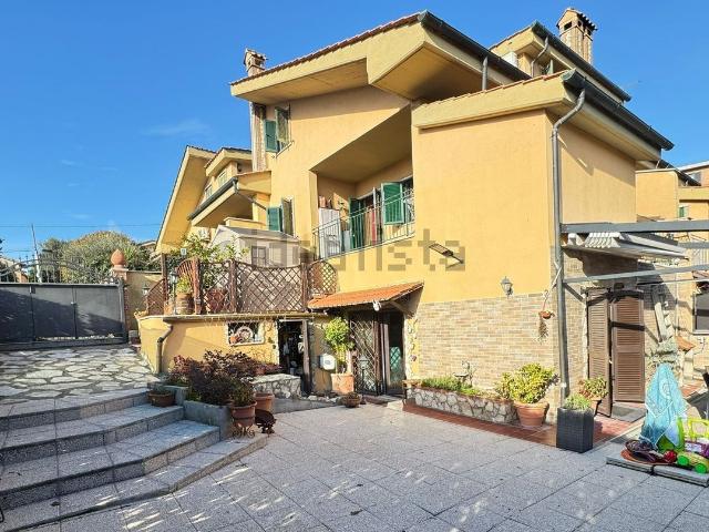 Casa in vendita a Guidonia Montecelio, Roma Capitale