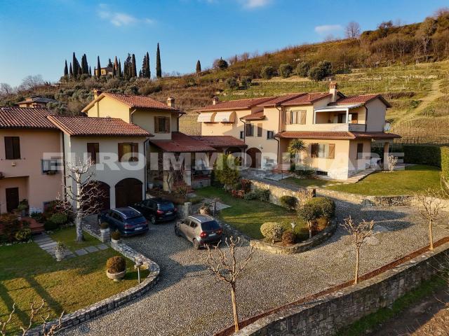 Casa in vendita a Casaglio, Gussago