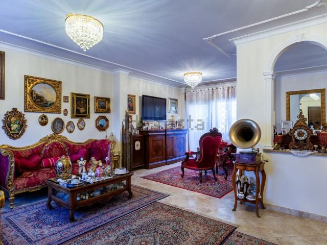 Casa in vendita a Spinaceto, Roma Capitale