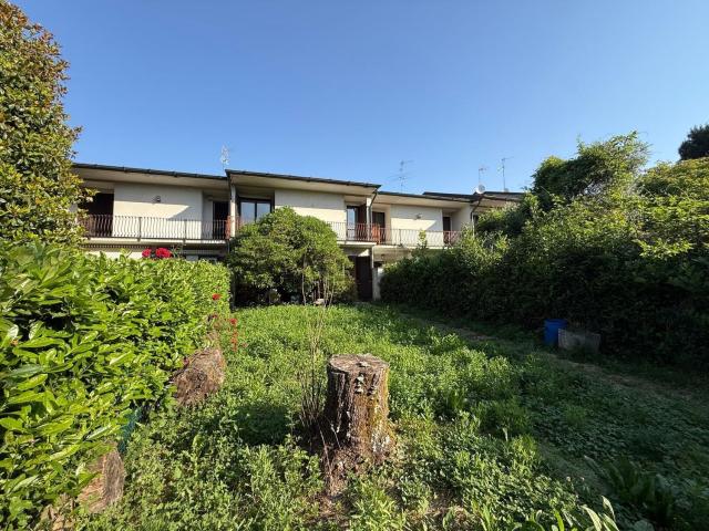 Casa in vendita a Cantù, Lombardia