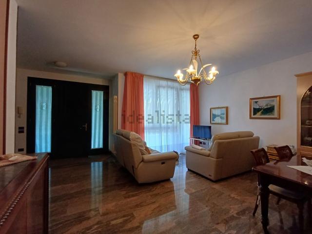 Casa in vendita a Lendinara, Veneto