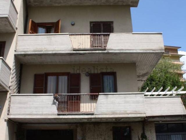 Casa in vendita a Marche, Macerata