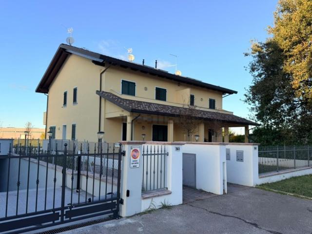 Casa in vendita a Unione dei comuni Valle del Savio, Cesenà