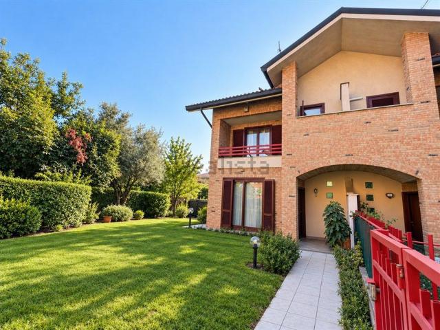 Casa in vendita a Le Zobbie, Paderno Dugnano