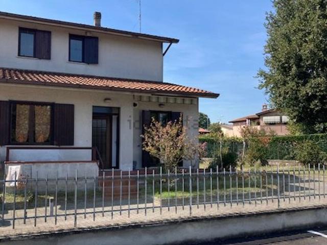 Casa in vendita a Ripalta Nuova, Ripalta Cremasca