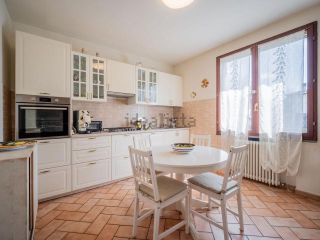 Casa in vendita a Re, Reggio Emilia
