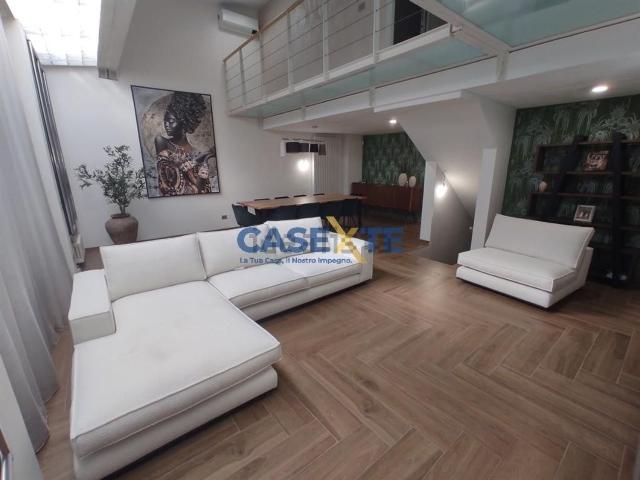 Casa in vendita a Casirate D'adda, Lombardia